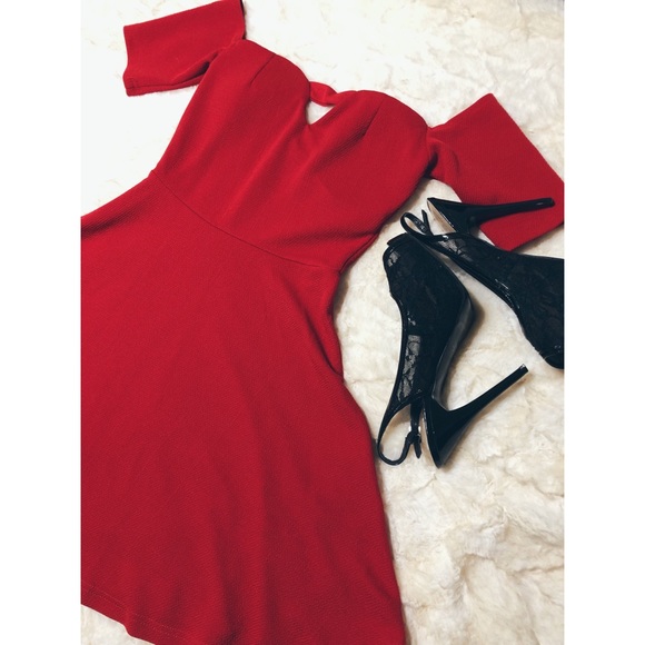 Forever 21 Dresses & Skirts - Forever 21 - Red Sweetheart A-Line Dress